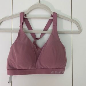 Victoria’s Secret pink sports bra